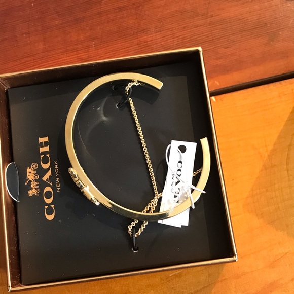 Coach Double Chain Gold Cuff - Picture 5 of 5